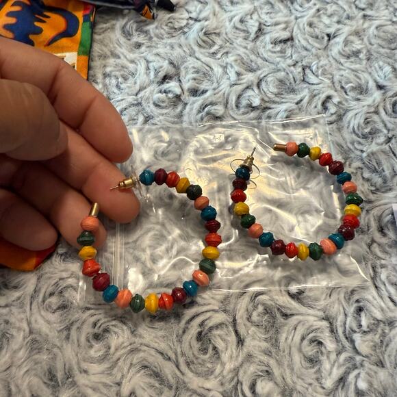 Noonday Collection Colorful Beaded‎ Hoop Earrings Made in Uganda New - Picture 1 of 5